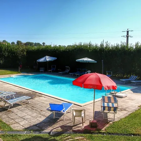 Hébergement de vacances Bliss With Pool, Wine And Tails *