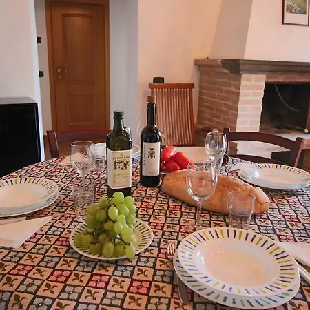 Hébergement de vacances Bliss With Pool, Wine And Tails *